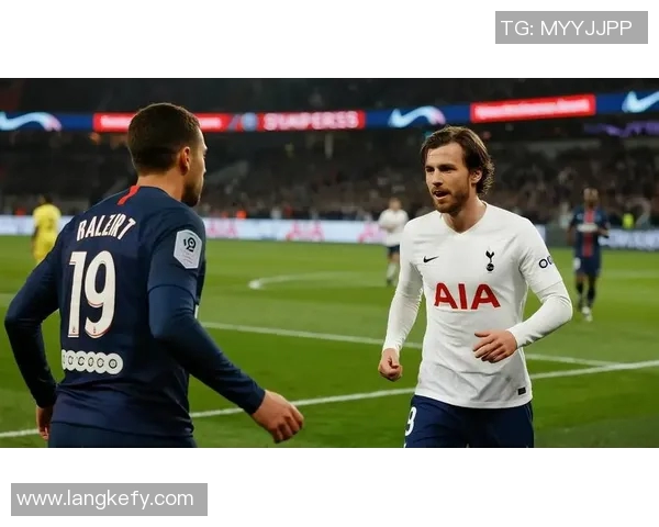 希腊人队与热刺的激烈对决展现足球魅力与战术智慧的巅峰较量