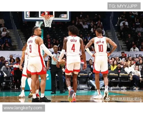 火箭队与独行侠的激烈对决回顾及精彩瞬间分析2019年2月12日比赛纪实