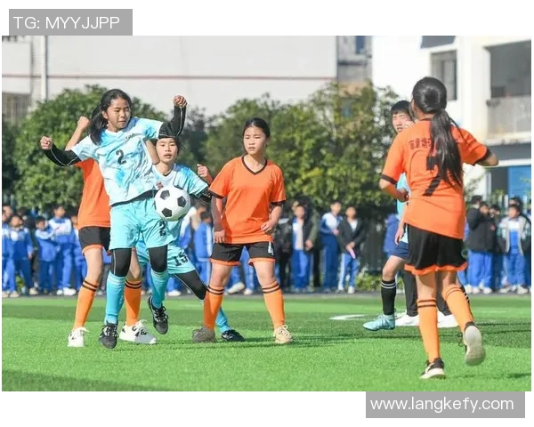 2018年10月13日中印足球对抗赛精彩回顾与分析