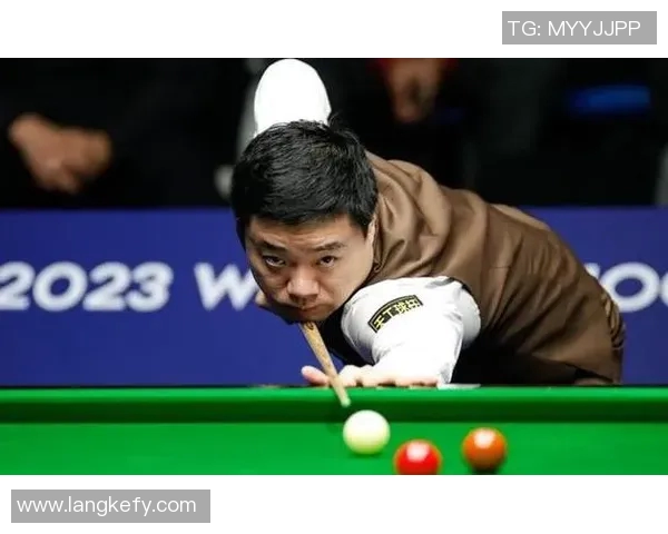 丁俊晖与希金斯世锦赛对决精彩回顾央视全程直播盛况分析