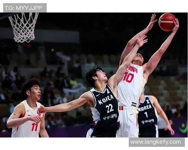 世预赛精彩对决日本男篮迎战卡塔尔队全力争胜