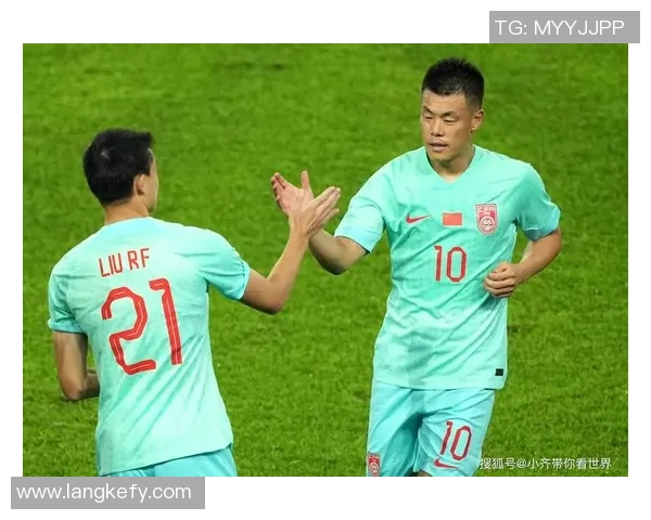 中国对阵缅甸足球比赛现场直播全程回顾与精彩瞬间分析