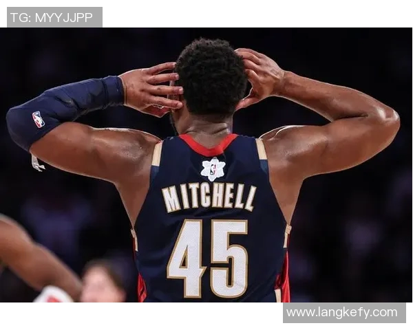 多诺万米切尔的崛起之路与NBA赛场上的精彩瞬间回顾