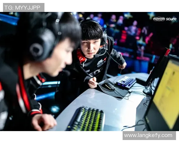 热议CSGOEDG战队意识变革带来的战术创新与团队协作提升 热议CSGOEDG战队意识变革带来的战术创新与团队协作提升