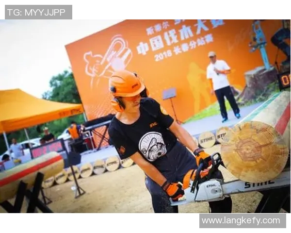 杭州攀岩队在全国速度排行榜中荣获第八名展现出强劲实力与潜力MBA