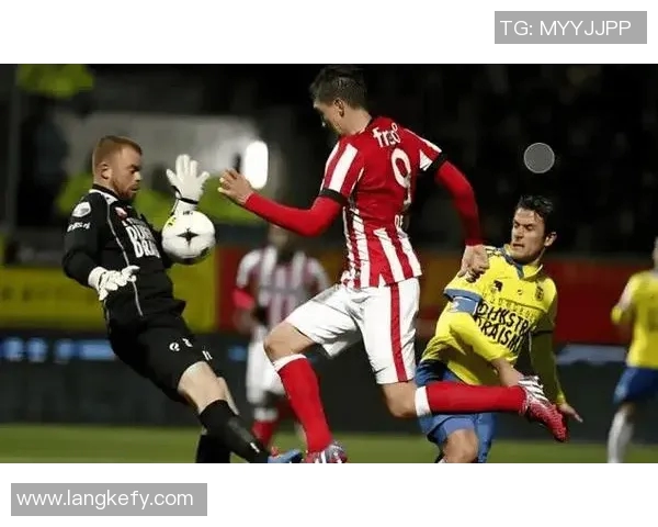 乌德勒B队迎战奥斯展现青春风采的精彩对决 乌德勒B队迎战奥斯展现青春风采的精彩对决