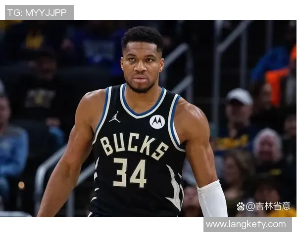 字母哥怒撕球衣引发更衣室冲突雄鹿惨败后队内气氛紧张升级