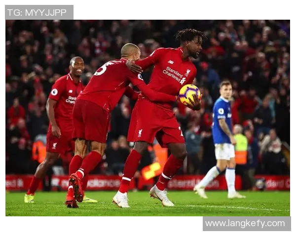 巴萨与利物浦精彩对决回放全程回顾与分析 巴萨与利物浦精彩对决回放全程回顾与分析