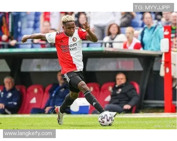 海尔蒙特与埃因霍温F的精彩对决解析及赛季前景展望