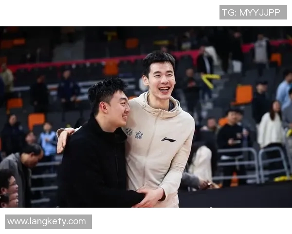 郭昊文的篮球之路：从青涩少年到职业球员的成长历程与未来展望