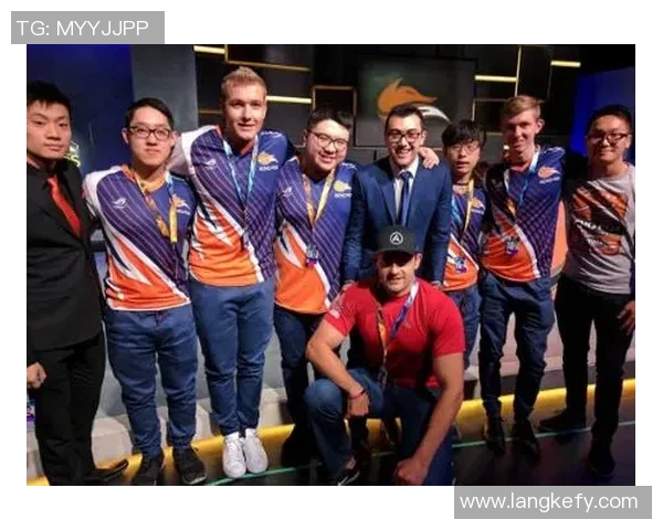 深度对话：王静如何在英雄联盟中找到自我与梦想的旅程