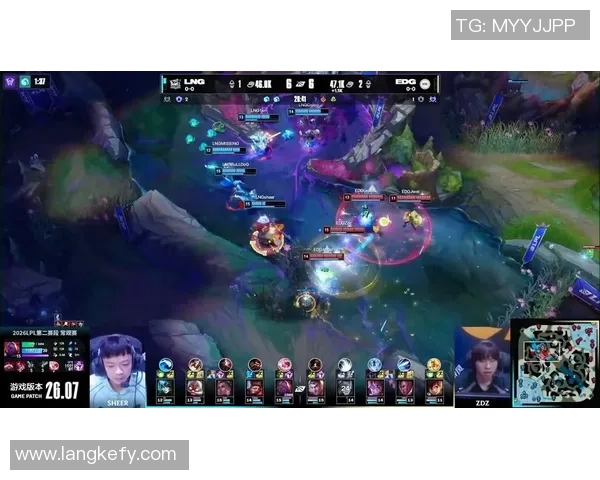 赛后复盘分析EDG与LNG对决中的战术节奏与关键时刻